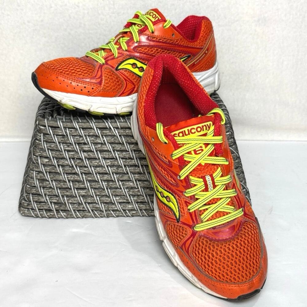 Saucony Cohesion 6 Womens 7.5 Running Shoes Neutral Cushioning XT600 Outsole EUC